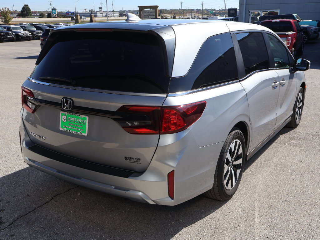 Used 2025 Honda Odyssey EX-L image 5