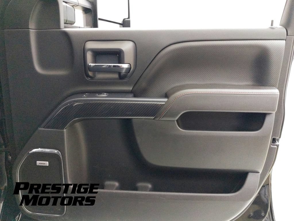 Used 2017 GMC Sierra 2500 SLT w/ All-Terrain HD Package AWD/4WD image 28
