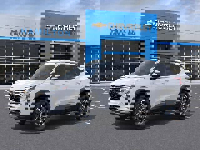 New 2026 Chevrolet Trax LT w/ Driver Confidence Package image 2