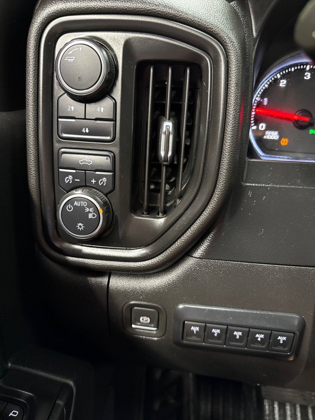 Used 2021 Chevrolet Silverado 3500 W/T w/ WT Convenience Package AWD/4WD image 23