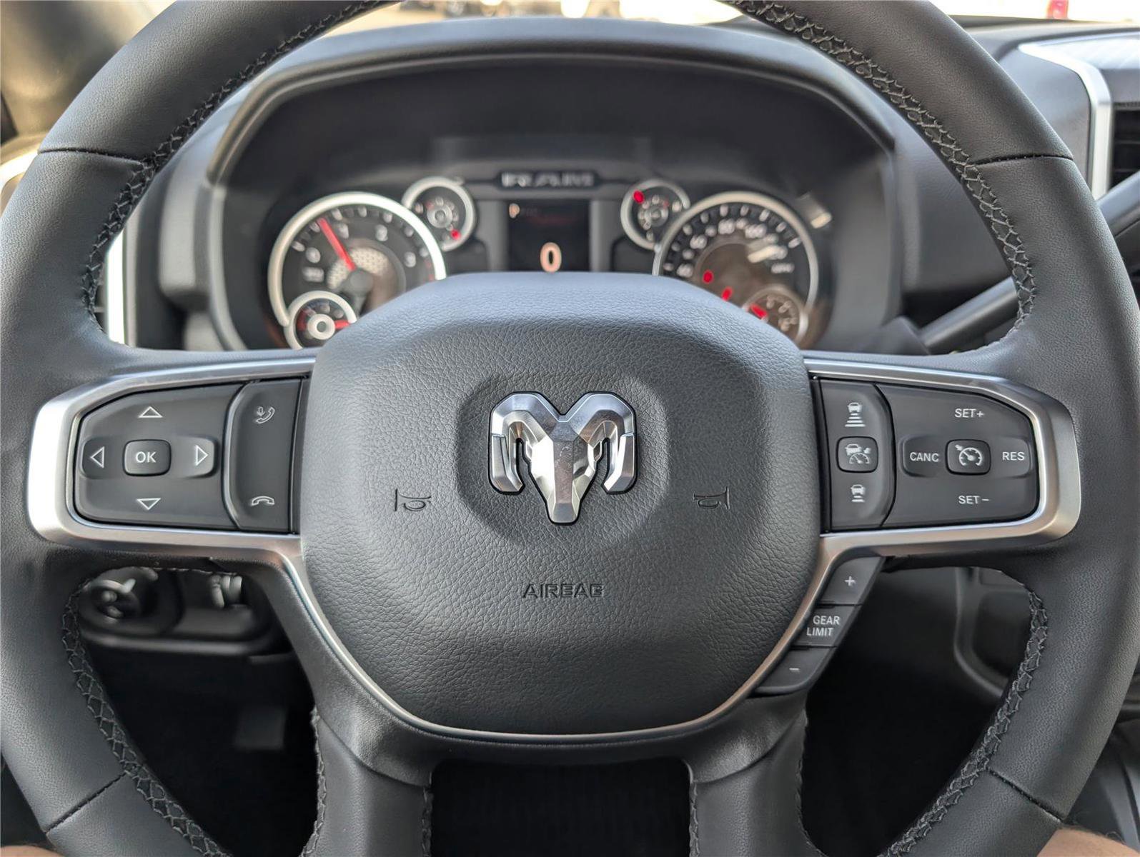 New 2025 RAM 2500 Big Horn AWD/4WD image 21
