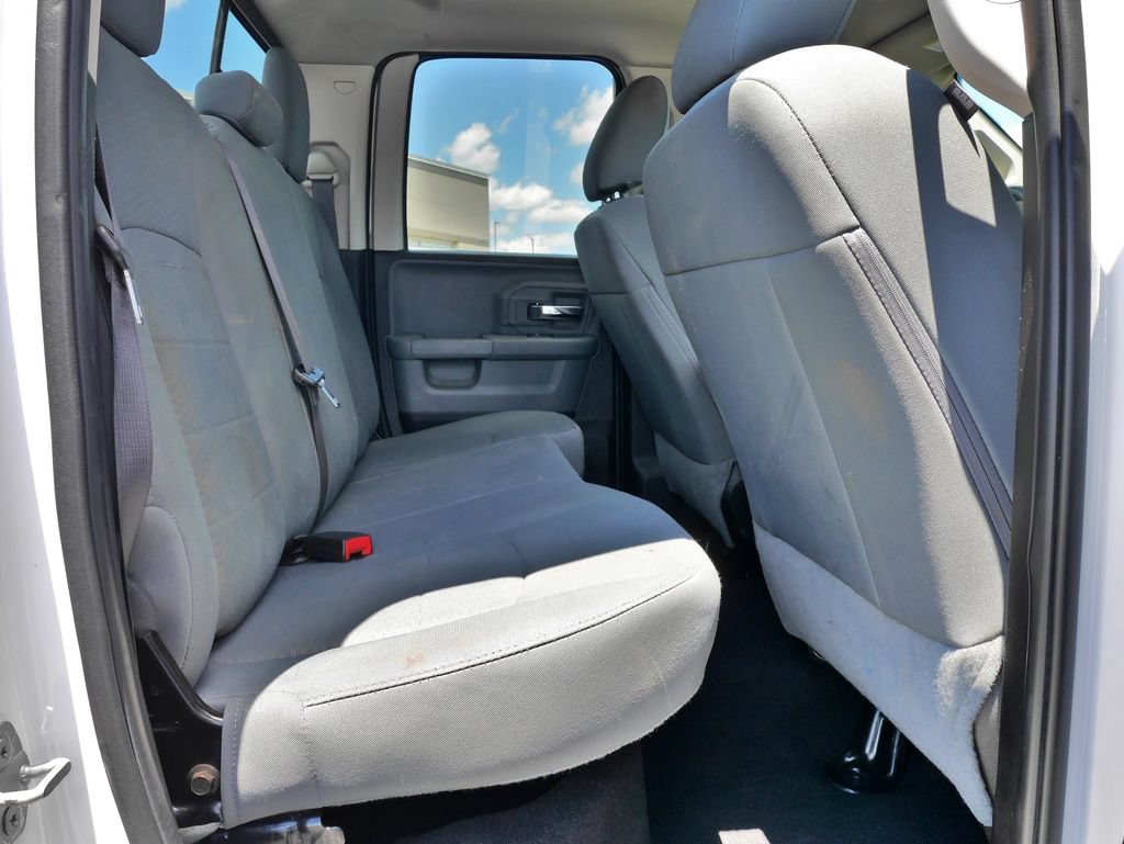 Used 2019 RAM 1500 Classic SLT w/ Protection Group AWD/4WD image 11