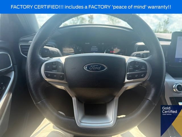 Used 2023 Ford Explorer XLT w/ Equipment Group 202A AWD/4WD image 51