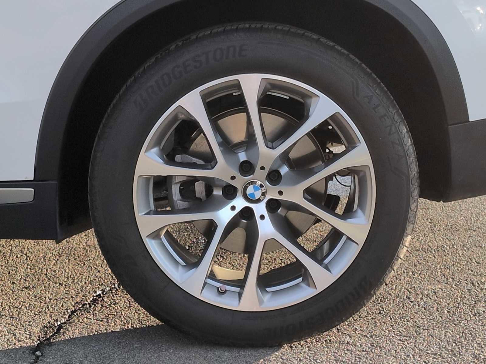 Certified 2024 BMW X5 xDrive40i w/ Premium Package image 14