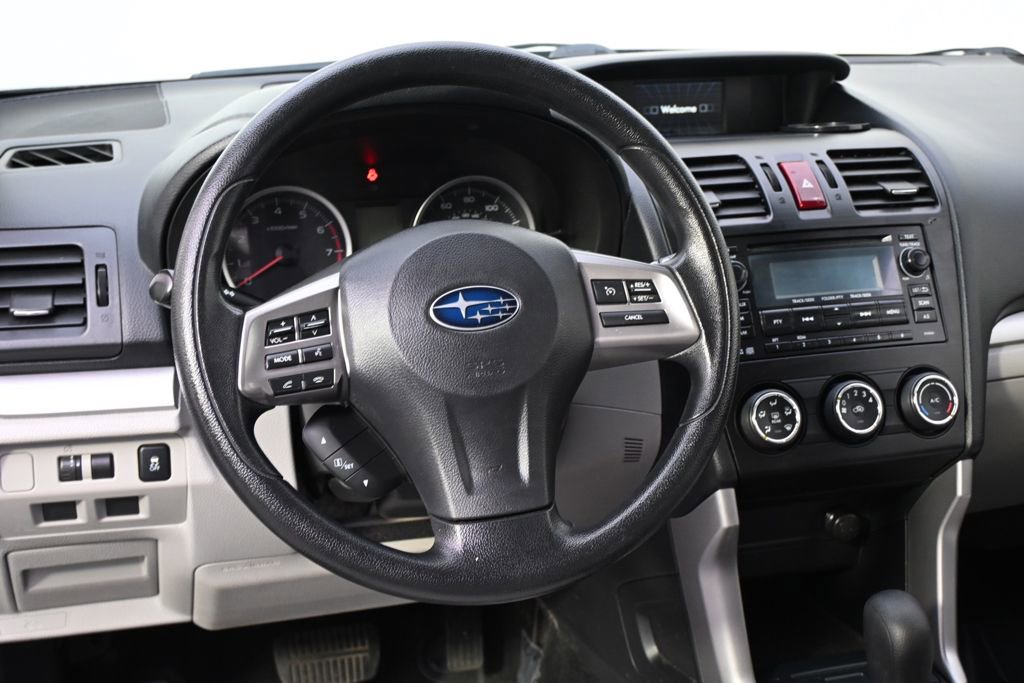 Used 2015 Subaru Forester 2.5i w/ Alloy Wheel Package AWD/4WD image 12