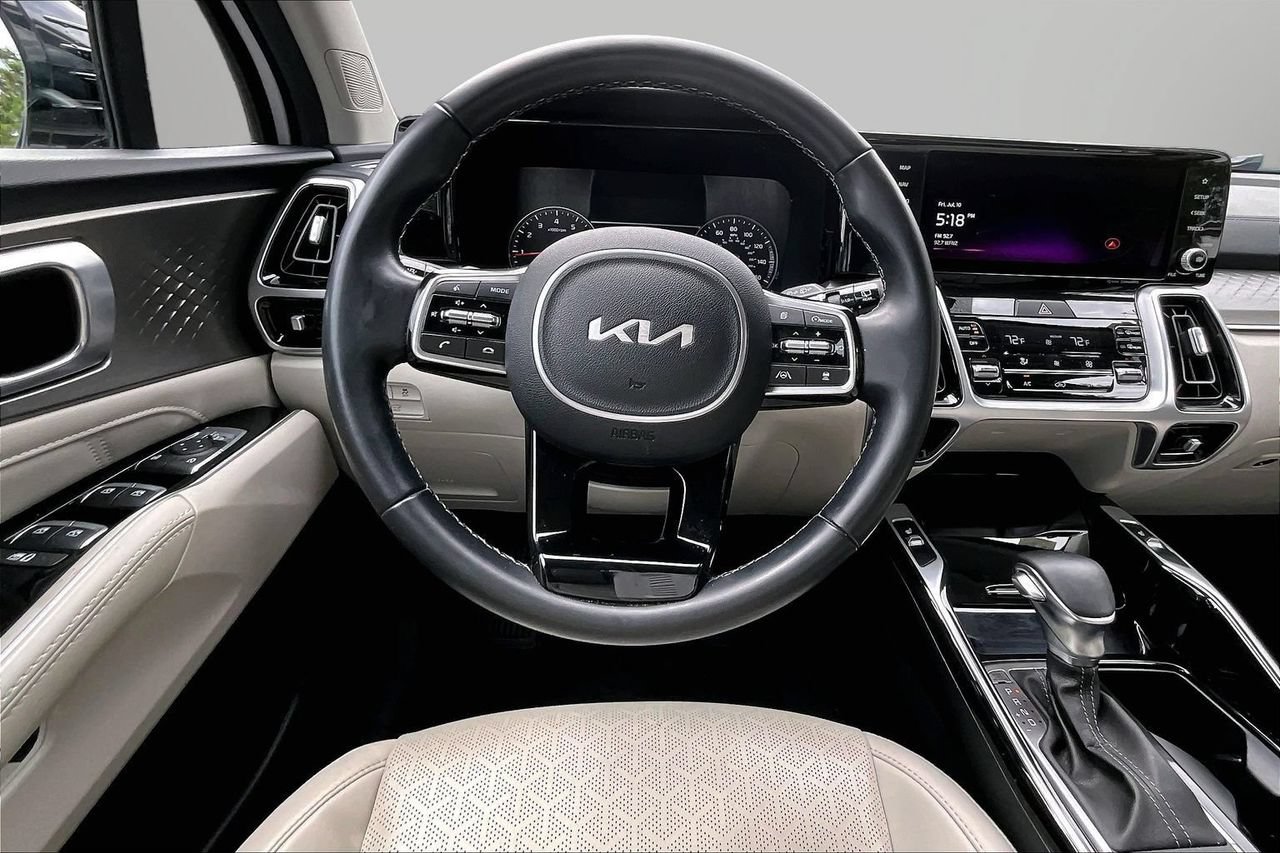 Used 2022 Kia Sorento SX FWD image 10