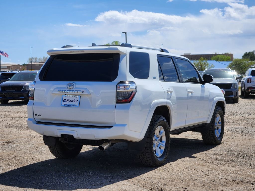 Used 2021 Toyota 4Runner SR5 Premium w/ Moonroof Package AWD/4WD image 3