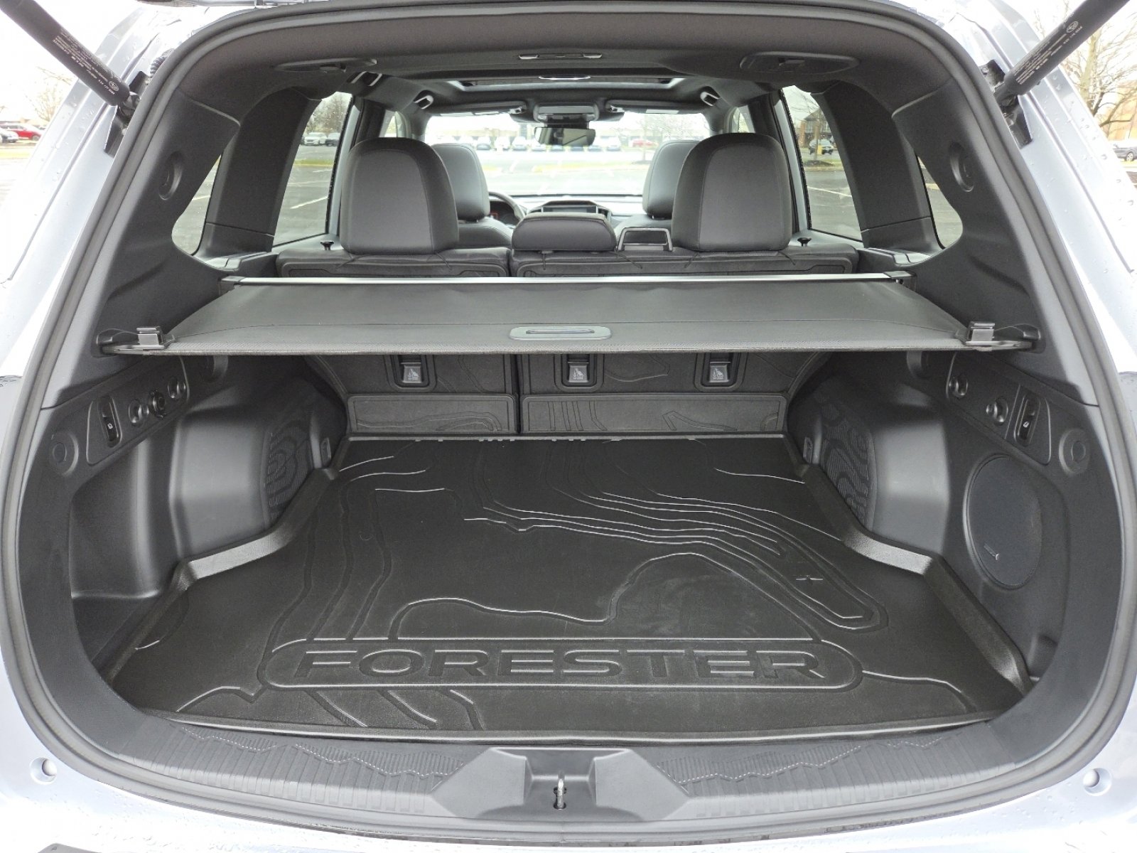 Used 2025 Subaru Forester Limited w/ Popular Package #2 image 23