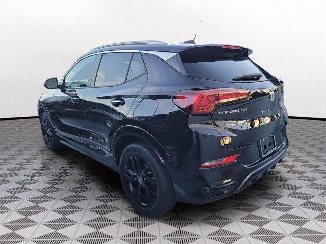 Used 2024 Buick Encore GX Sport Touring FWD image 4
