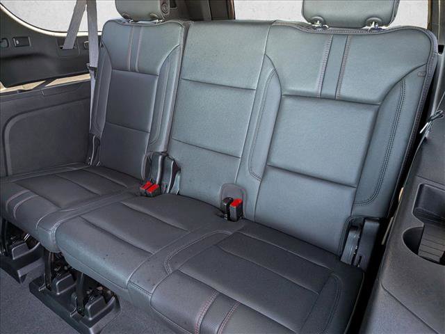 Used 2024 Chevrolet Suburban RST w/ Luxury Package AWD/4WD image 26