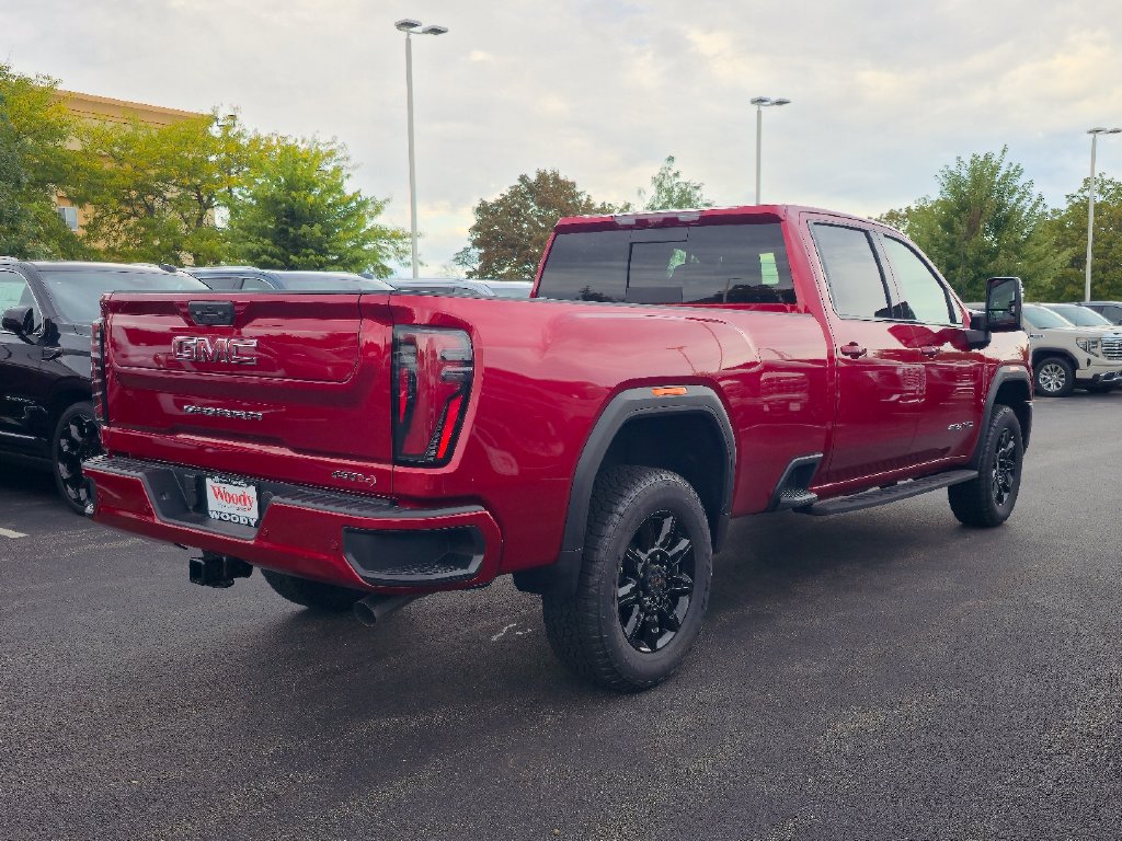 New 2026 GMC Sierra 2500 AT4 w/ AT4 Premium Plus Package AWD/4WD image 8