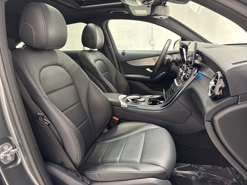 Used 2019 Mercedes-Benz GLC 300 4MATIC Coupe image 45