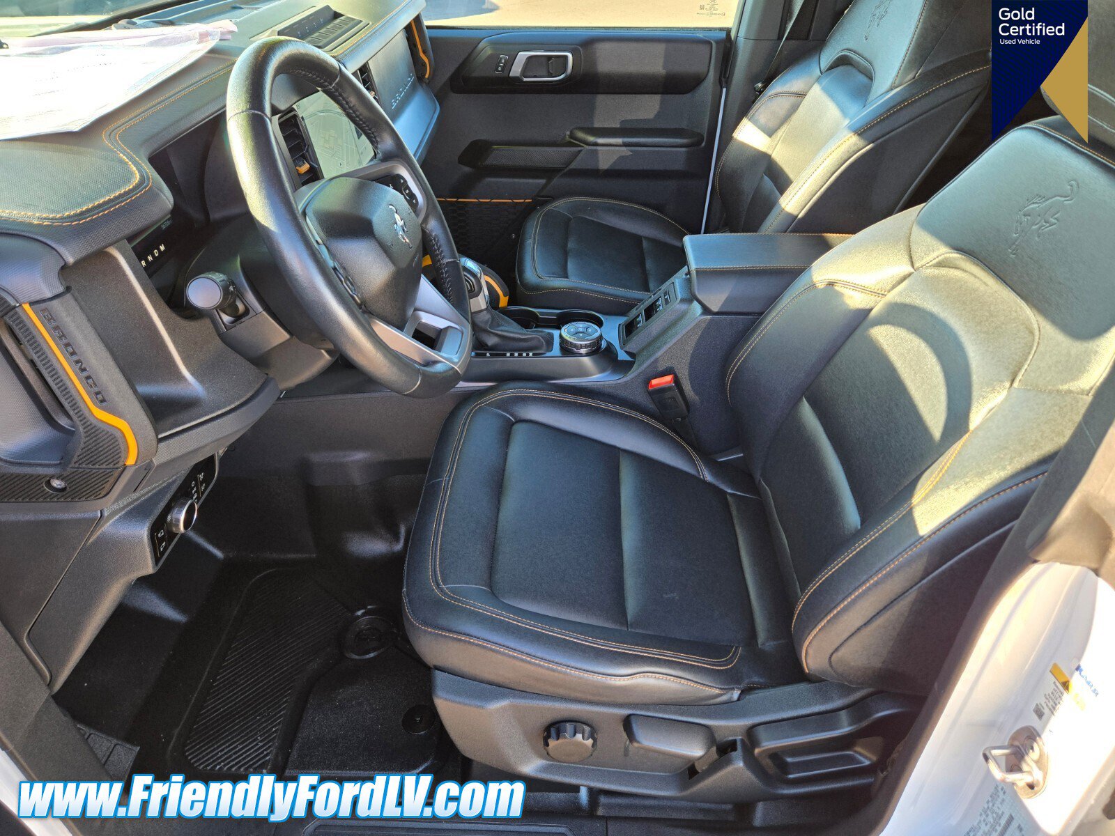 Certified 2024 Ford Bronco Badlands image 9