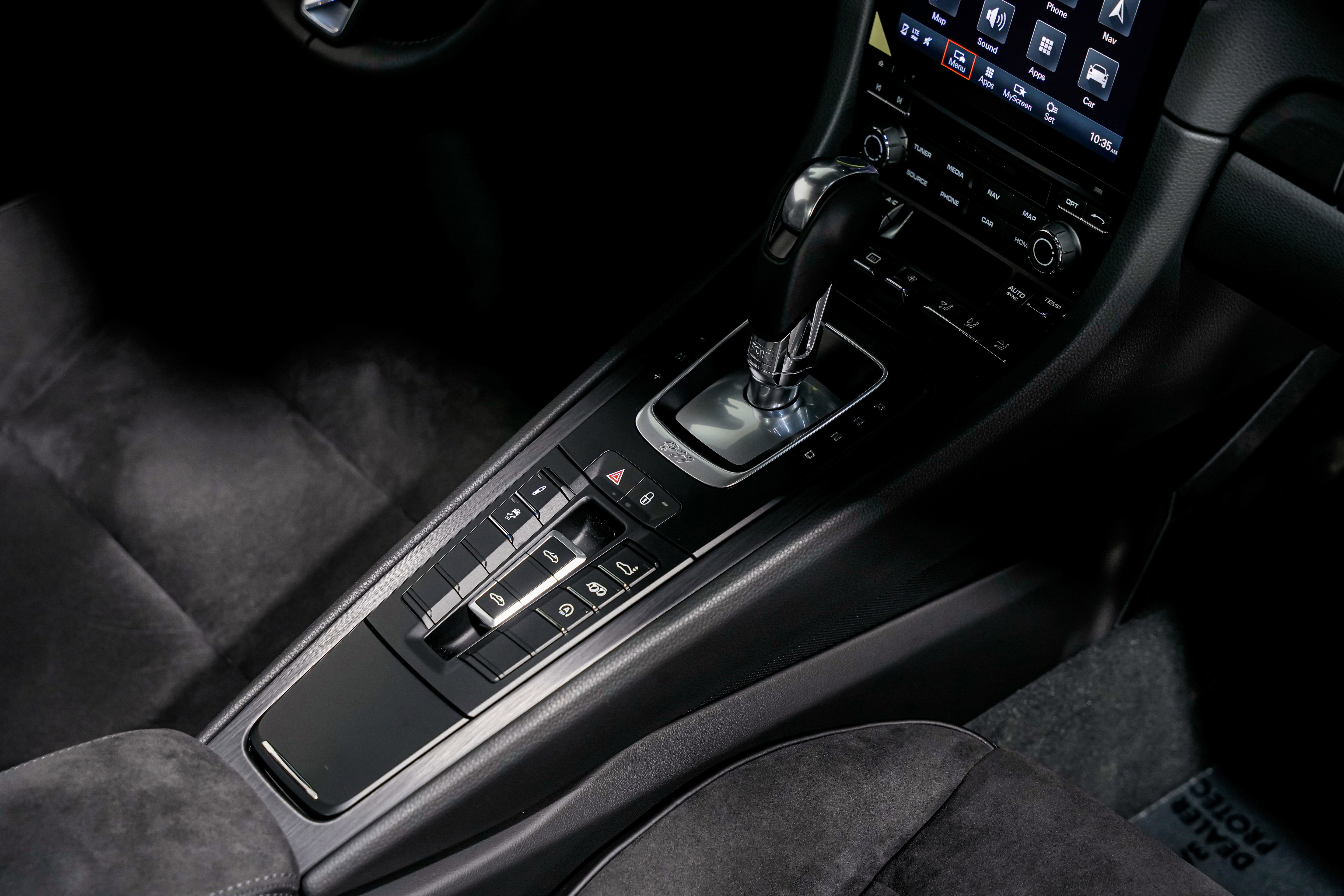 Used 2018 Porsche 911 Targa 4 GTS image 29