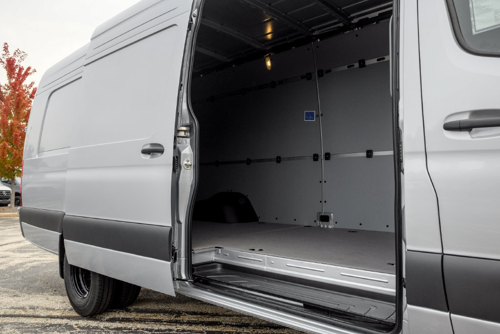 New 2026 Mercedes-Benz Sprinter 4500 image 10