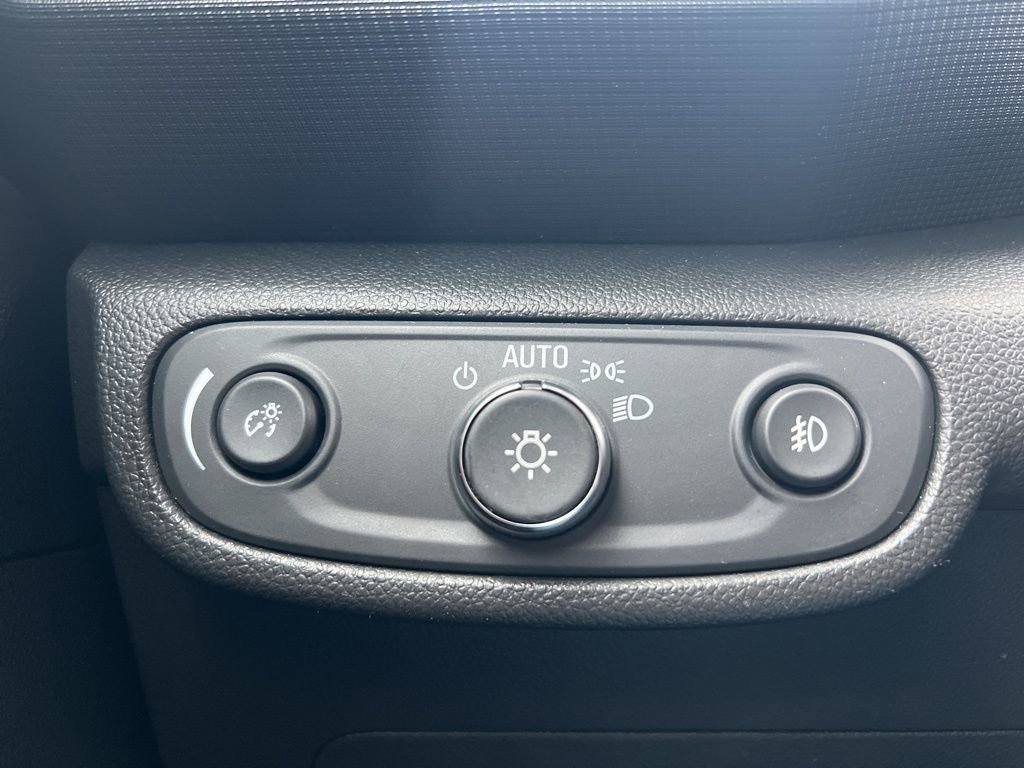 Used 2023 Chevrolet TrailBlazer LT image 15