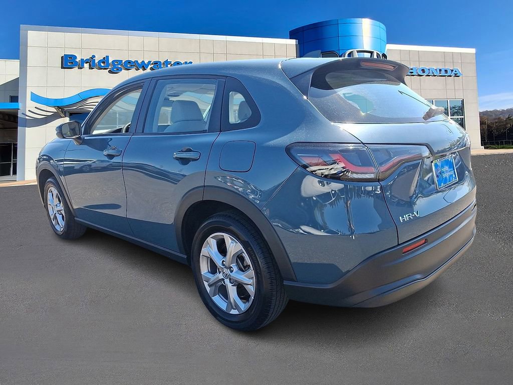 Used 2023 Honda HR-V LX image 4