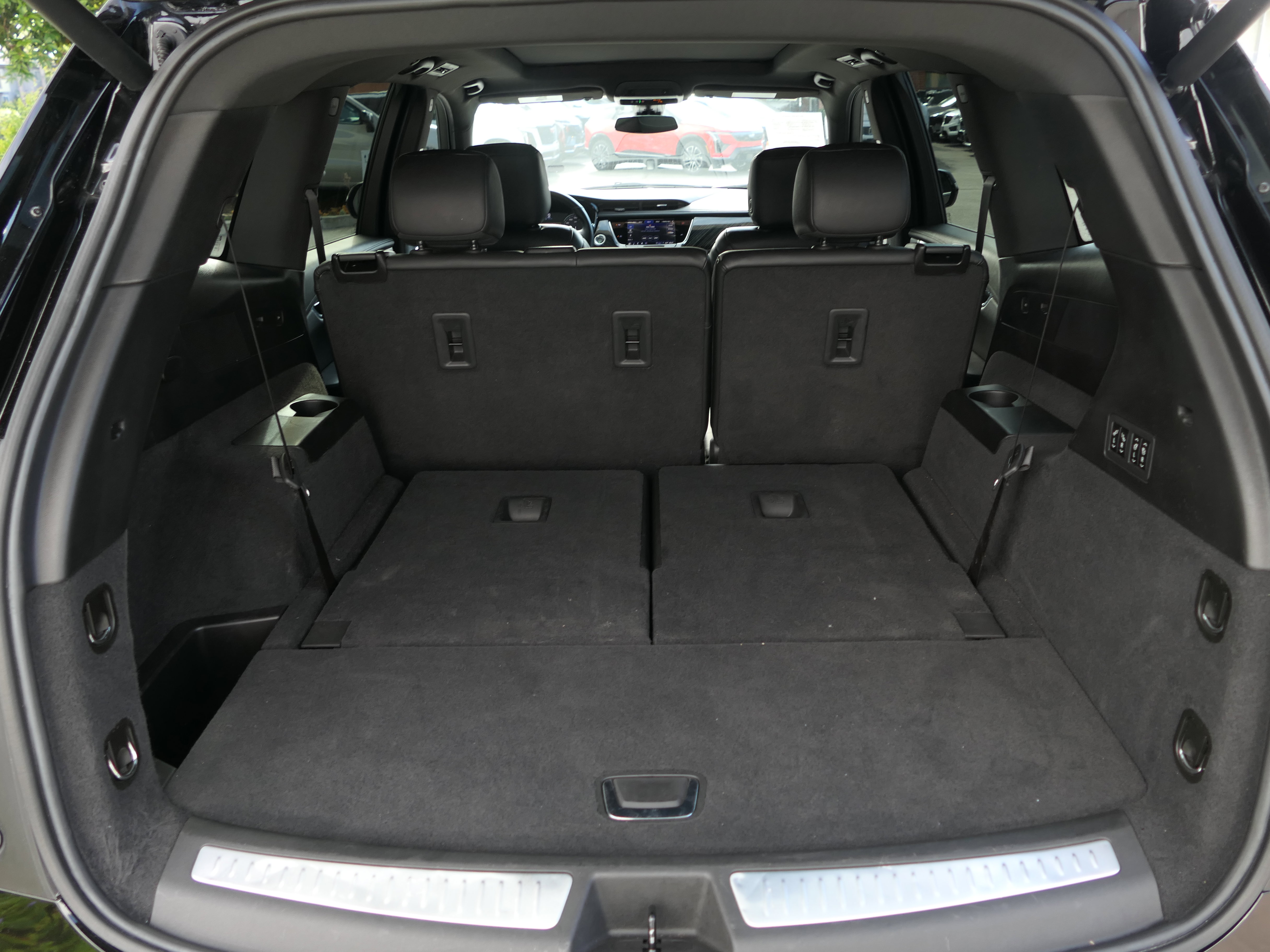 Certified 2024 Cadillac XT6 Premium Luxury FWD image 24