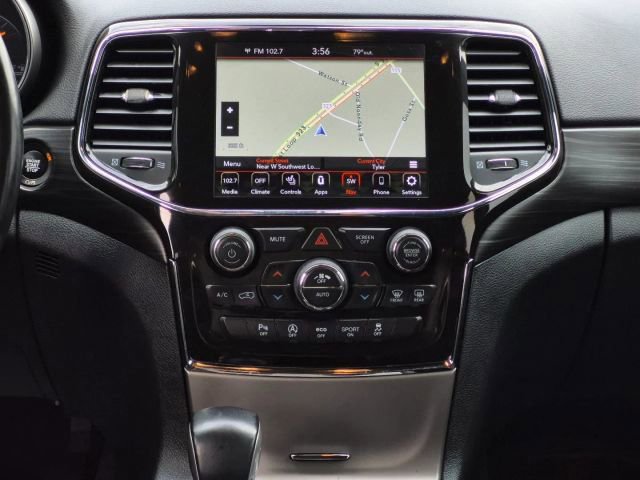 Used 2021 Jeep Grand Cherokee Laredo X AWD/4WD image 21