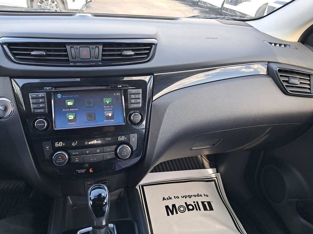 Used 2017 Nissan Rogue Sport SL w/ SL Premium Package image 18