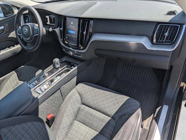 Used 2024 Volvo XC60 B5 Core w/ Protection Package Premier AWD/4WD image 20
