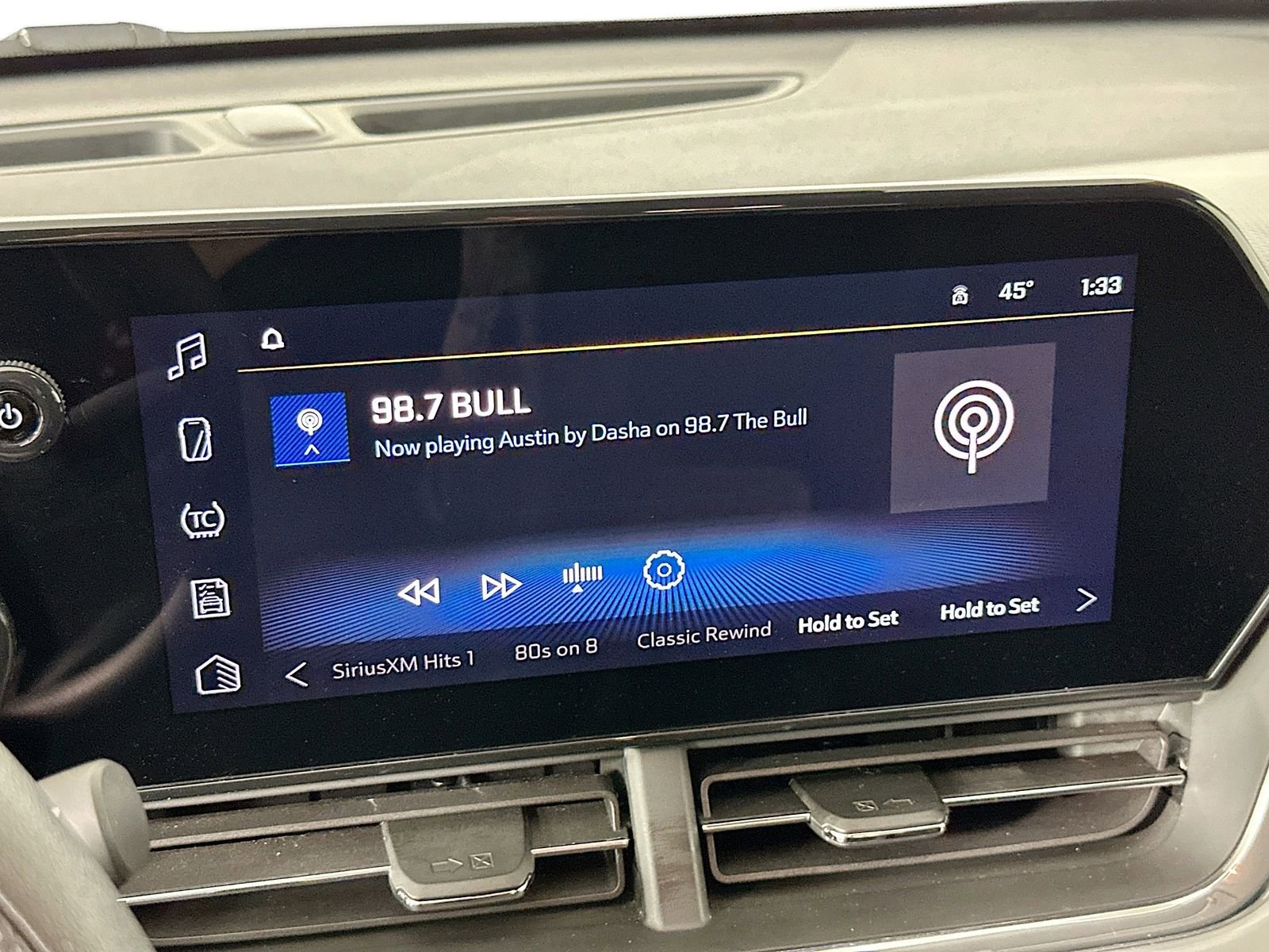 Used 2025 Chevrolet Trax LT image 15