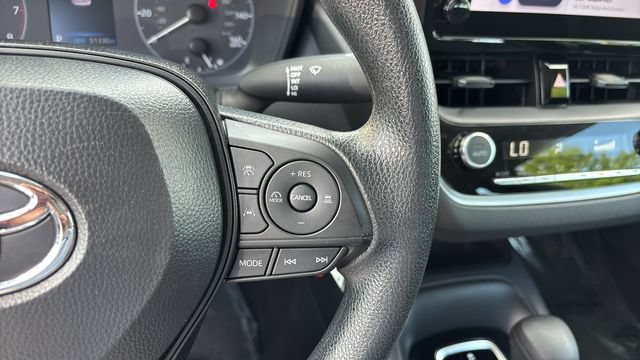 Used 2024 Toyota Corolla LE FWD image 23