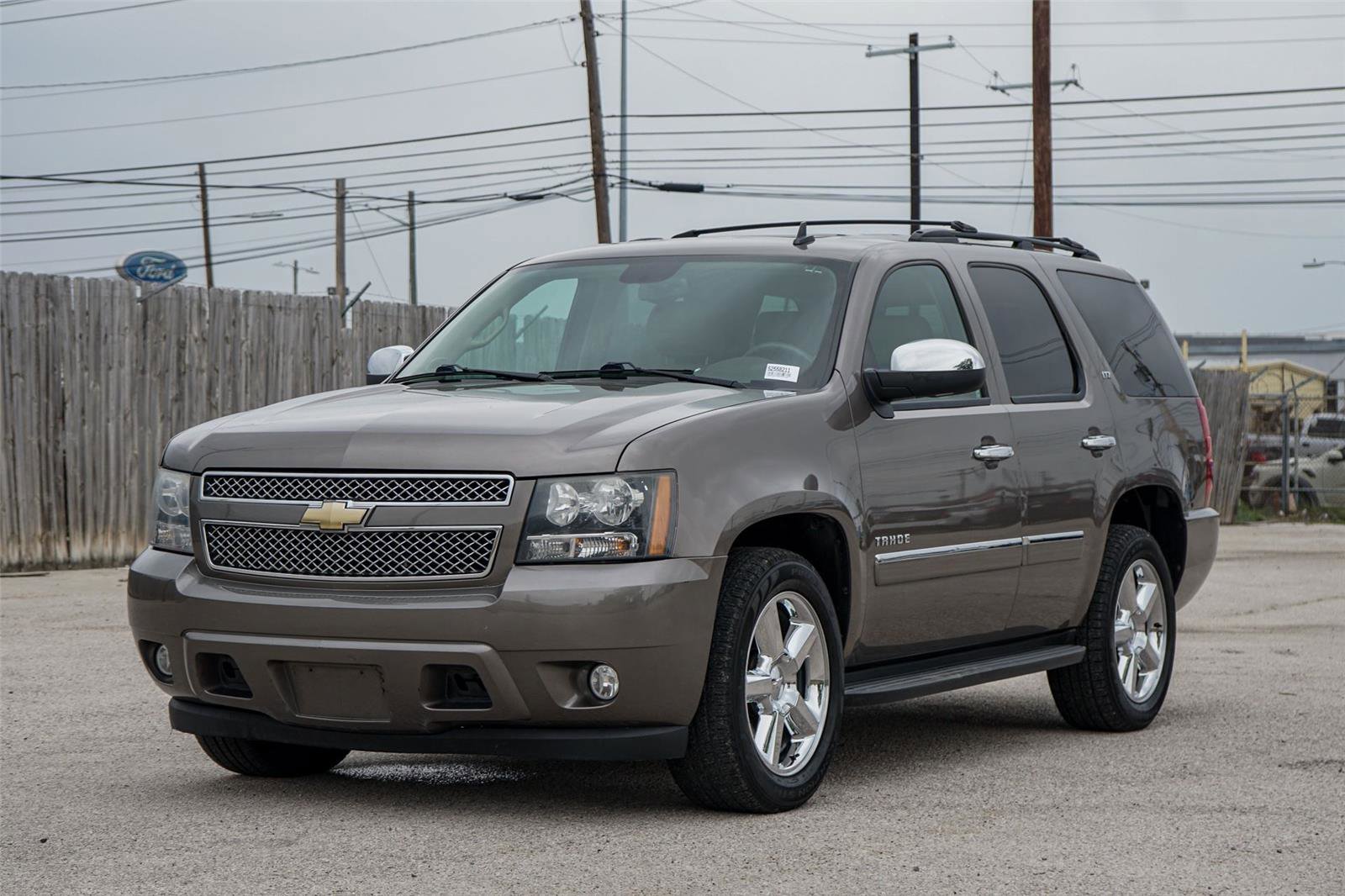 Used 2011 Chevrolet Tahoe LTZ RWD image 8