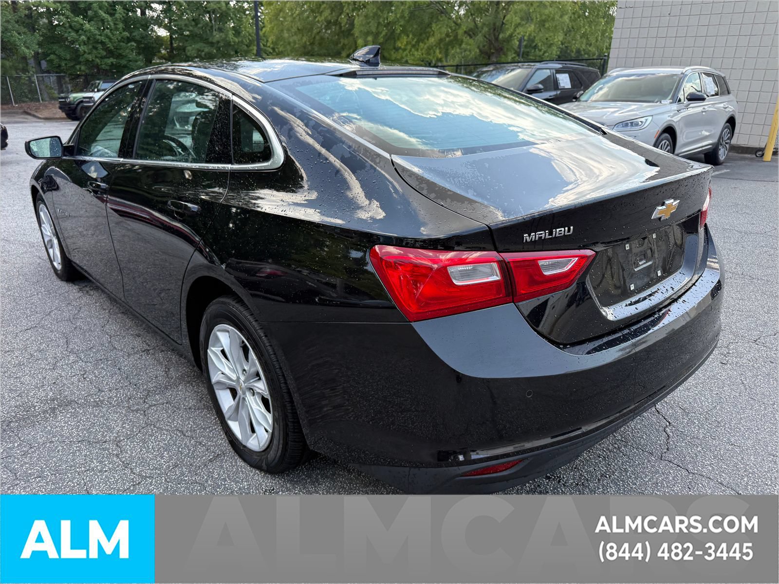 Used 2025 Chevrolet Malibu LT FWD image 10