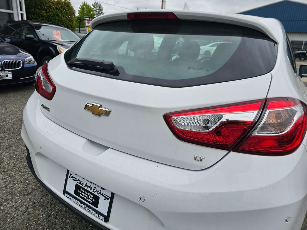 Used 2017 Chevrolet Cruze LT w/ Convenience Package image 17