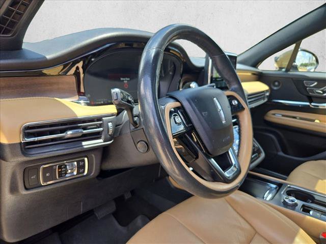 Used 2021 Lincoln Corsair Reserve w/ Elements Package FWD image 9