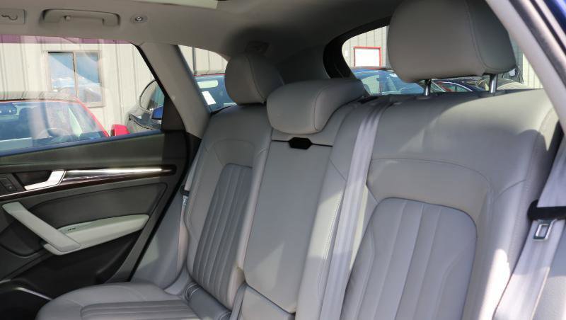 Used 2018 Audi Q5 2.0T Premium Plus w/ Premium Plus Package image 19