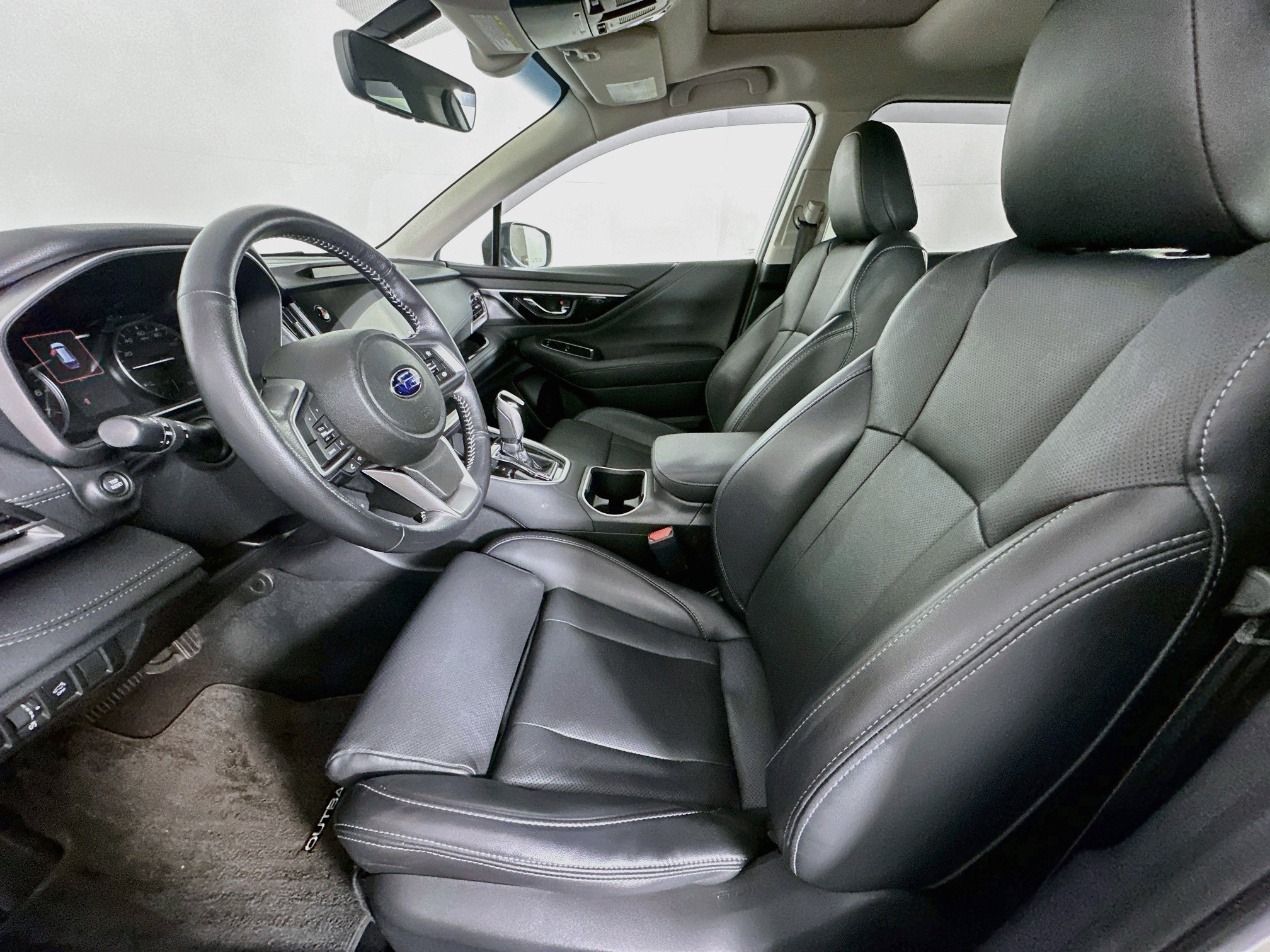 Used 2022 Subaru Outback Limited XT w/ Popular Package #2 AWD/4WD image 13