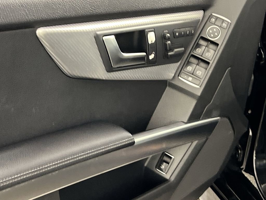 Used 2015 Mercedes-Benz GLK 350 4MATIC image 15