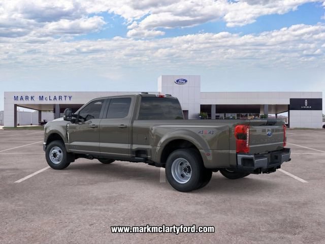 New 2026 Ford F350 XLT w/ XLT Premium Package AWD/4WD image 4