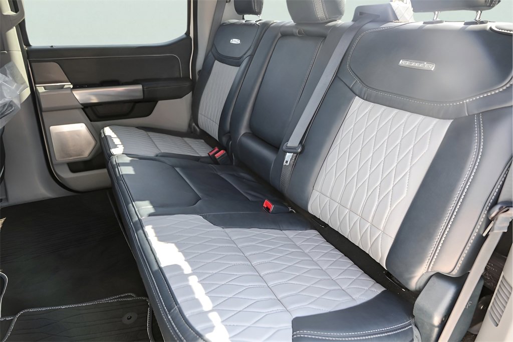 Used 2024 Ford F450 Limited w/ FX4 Off-Road Package image 31