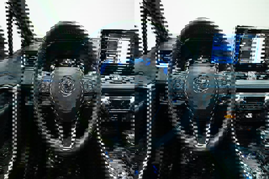 Used 2021 Toyota RAV4 XSE w/ XSE Grade Weather Package image 27