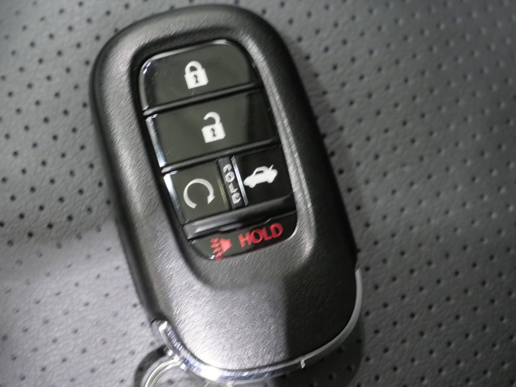 Used 2025 Honda Accord Touring image 26