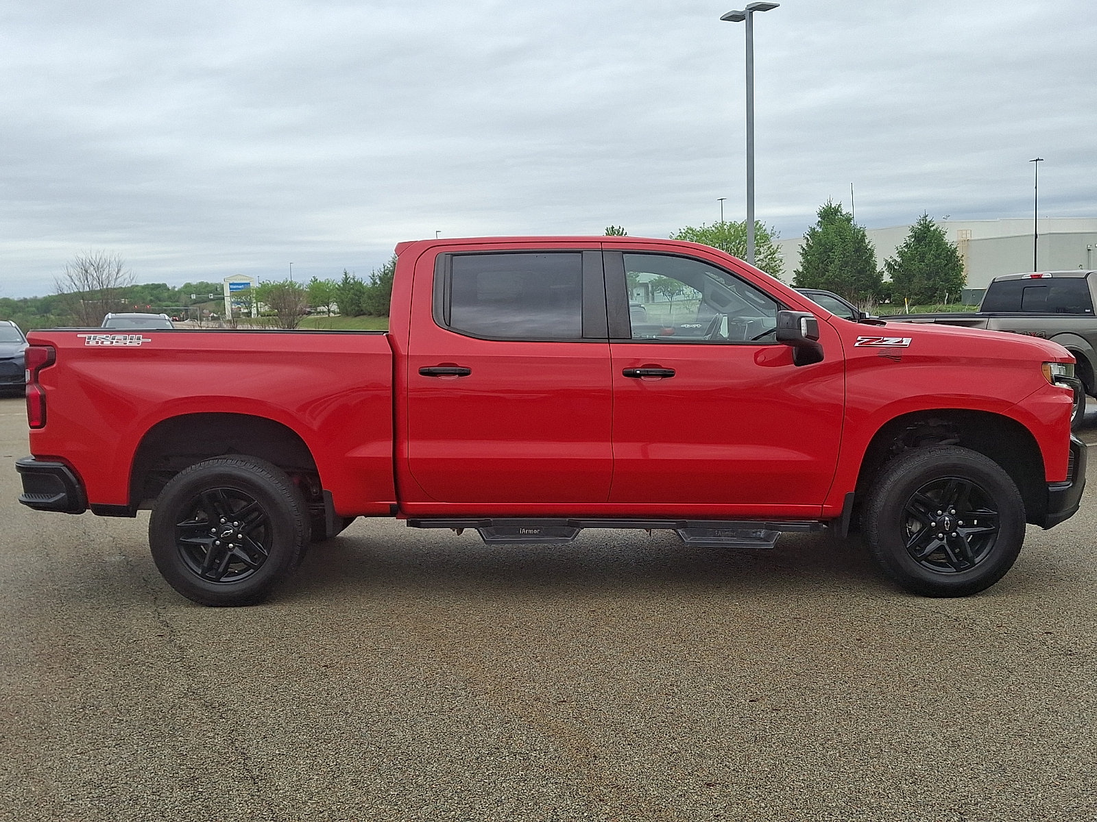 Used 2021 Chevrolet Silverado 1500 LT Trail Boss w/ Safety Package AWD/4WD image 7