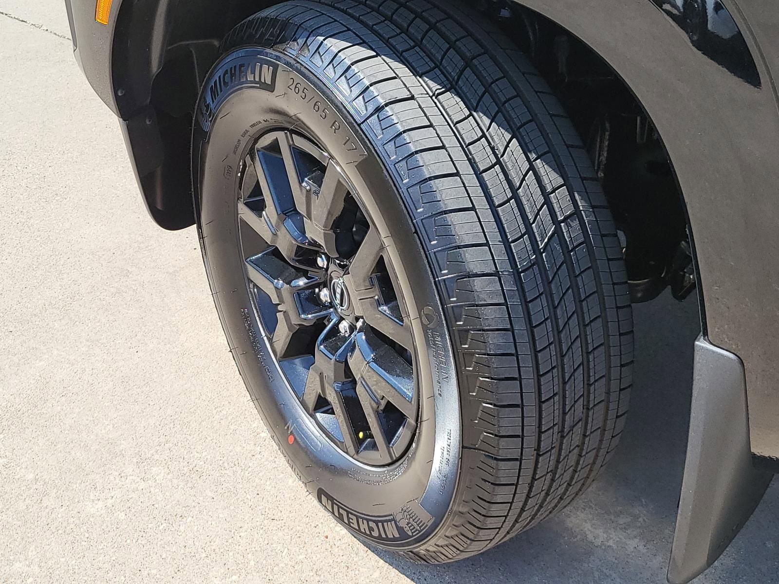 New 2026 Nissan Frontier SV image 12