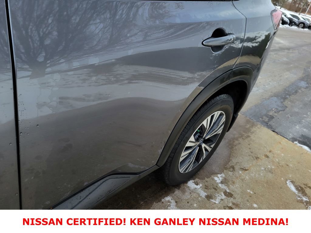 Certified 2023 Nissan Rogue SV image 12