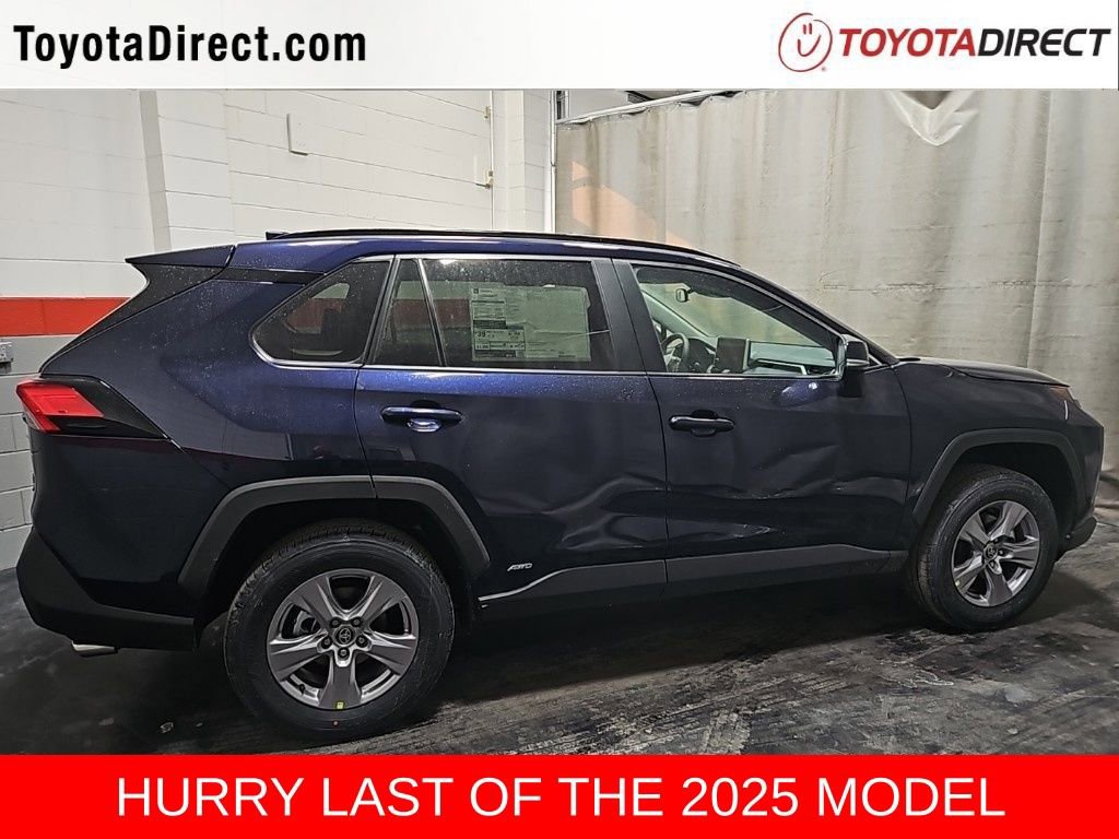 New 2025 Toyota RAV4 XLE image 8