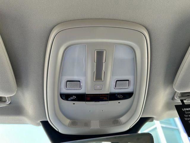 New 2025 Volvo XC90 T8 Plus w/ Protection Package Premier image 27