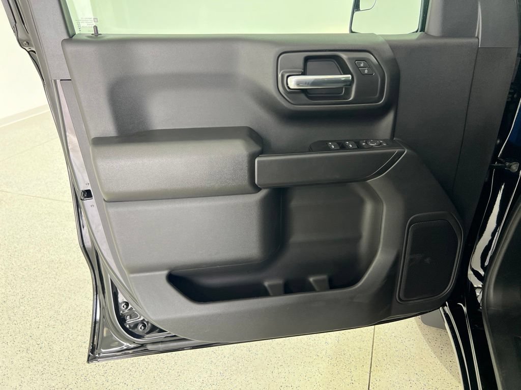 New 2026 Chevrolet Silverado 1500 Custom AWD/4WD image 19