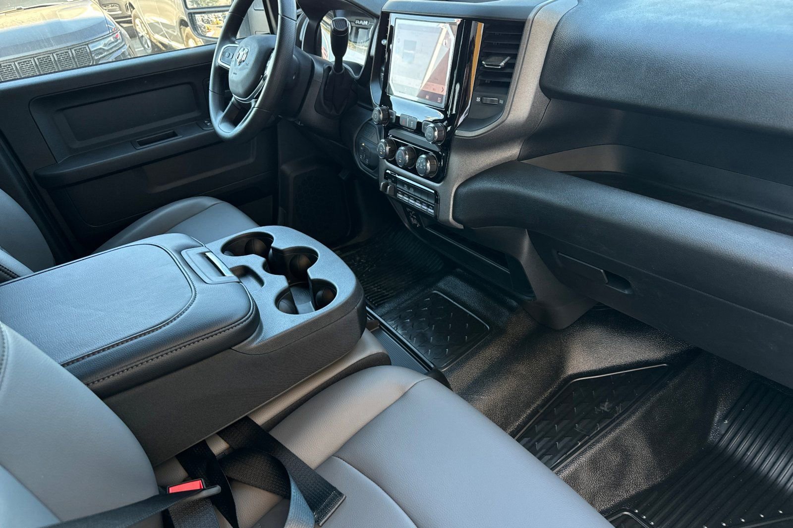 New 2025 RAM 5500 Tradesman AWD/4WD image 17
