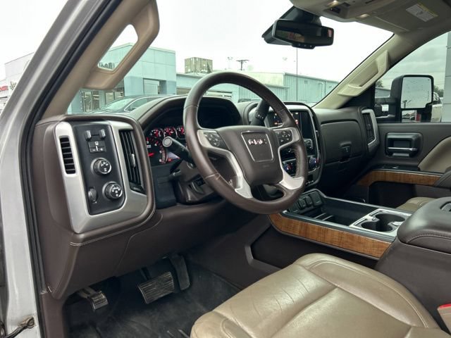 Used 2016 GMC Sierra 2500 SLT w/ Driver Alert Package AWD/4WD image 30
