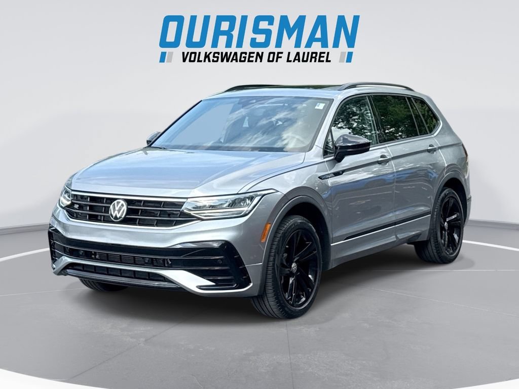 Used 2023 Volkswagen Tiguan SE R-Line FWD image 1