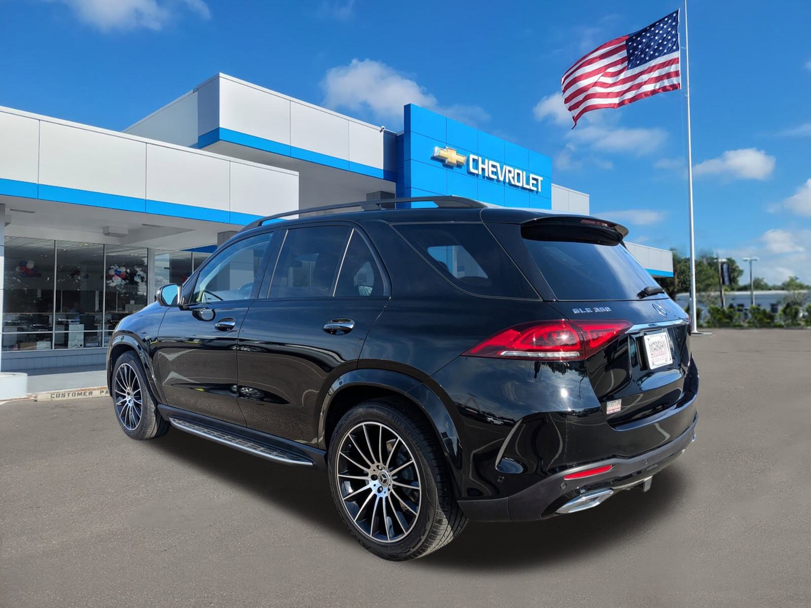 Used 2023 Mercedes-Benz GLE 350 4MATIC image 6