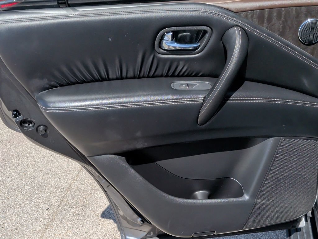 Used 2023 Nissan Armada Platinum w/ Captain's Chairs Package RWD image 38