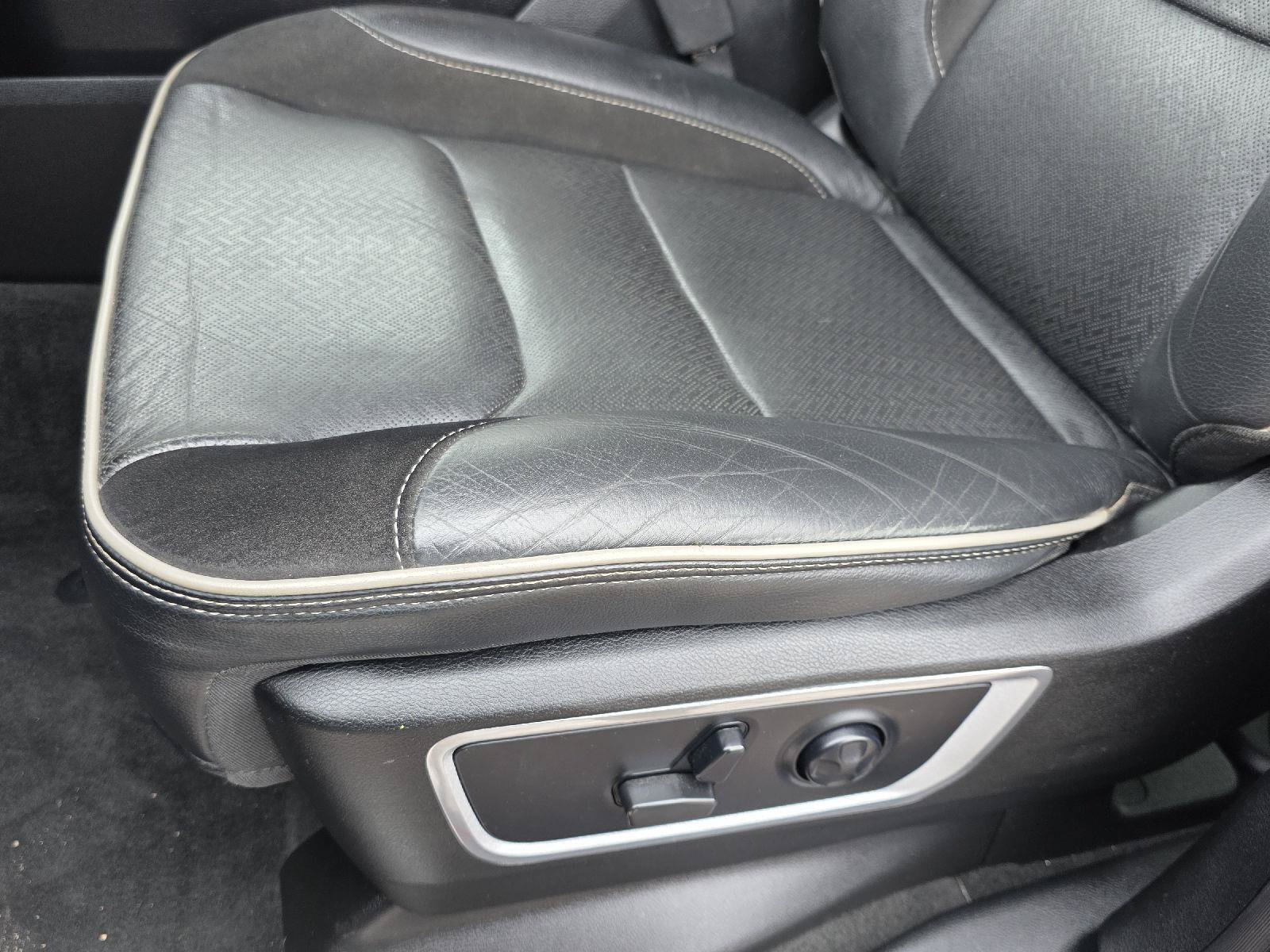 Used 2021 RAM 1500 Laramie w/ Laramie Southwest Edition AWD/4WD image 41
